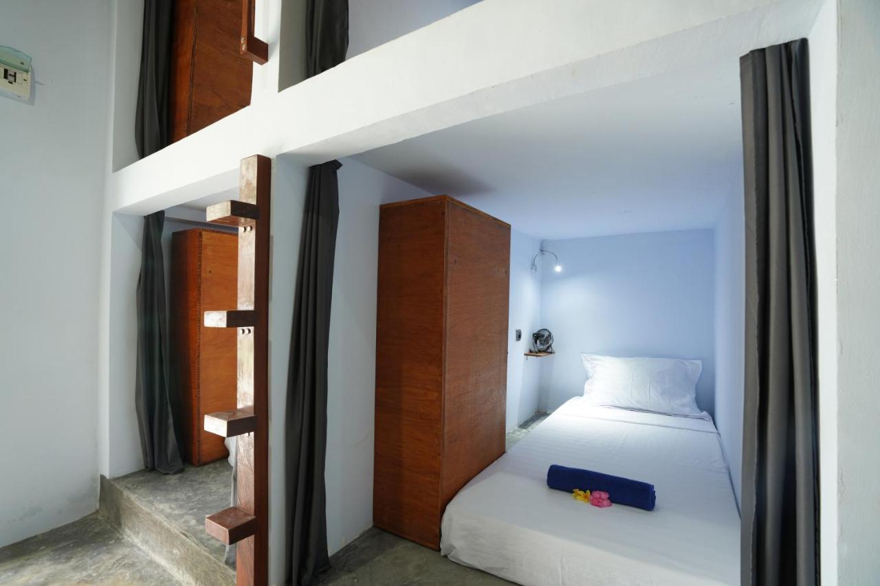 Waiwas Hostel Kuta  Dış mekan fotoğraf